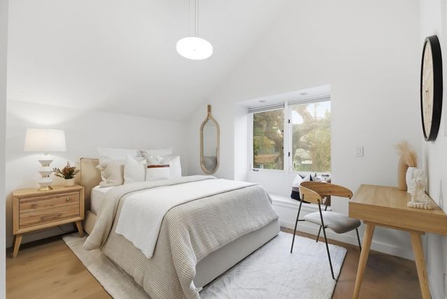 129 Lowell Avenue, Palo Alto, CA 94301