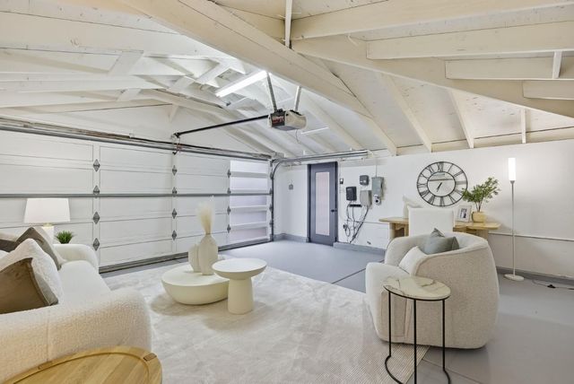 129 Lowell Avenue, Palo Alto, CA 94301