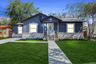 843 ALAMETOS, San Antonio, TX 78212