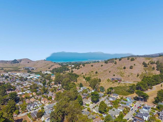 280 Angelita Avenue, Pacifica, CA 94044
