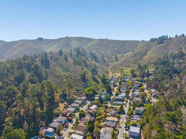 280 Angelita Avenue, Pacifica, CA 94044