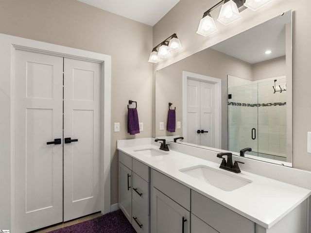 102 Mohegan Way, Greenville, SC 29607