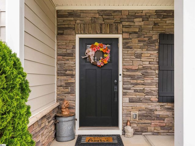 102 Mohegan Way, Greenville, SC 29607