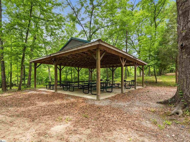 102 Mohegan Way, Greenville, SC 29607