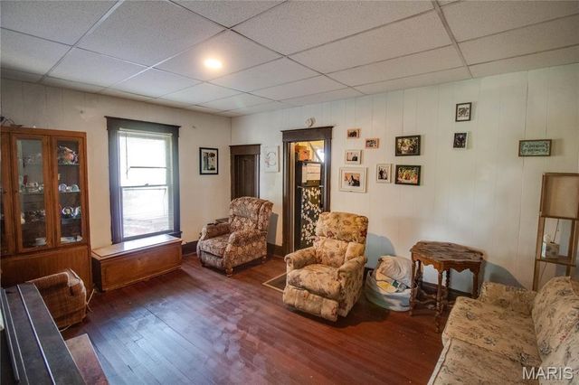 1120 S Main Street, Carrollton, IL 62016