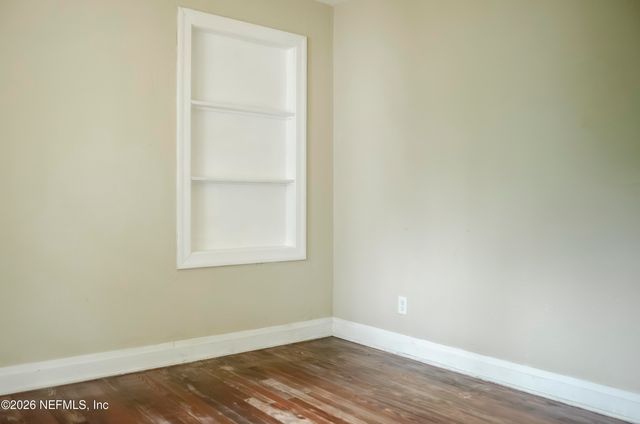 525 66TH Street, Jacksonville, FL 32208