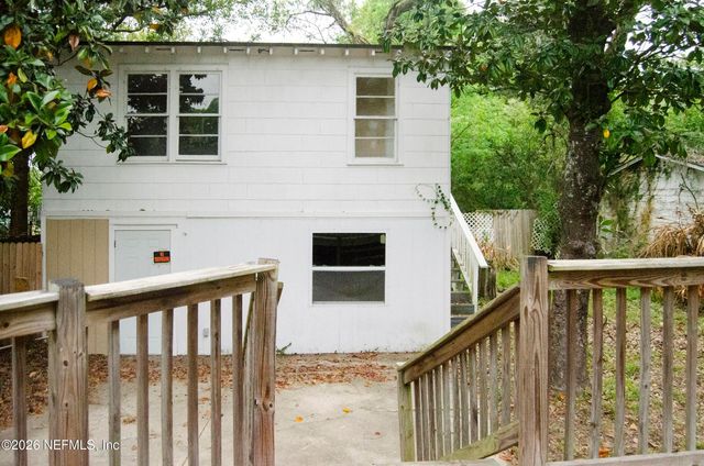 525 66TH Street, Jacksonville, FL 32208