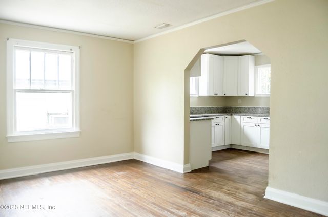 525 66TH Street, Jacksonville, FL 32208