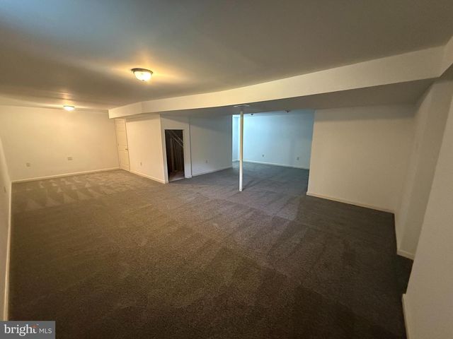 9905 KURTYKA CIR, Hagerstown, MD 21740