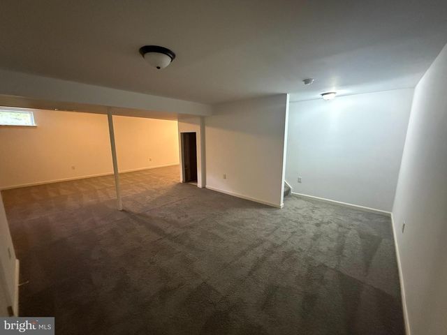 9905 KURTYKA CIR, Hagerstown, MD 21740