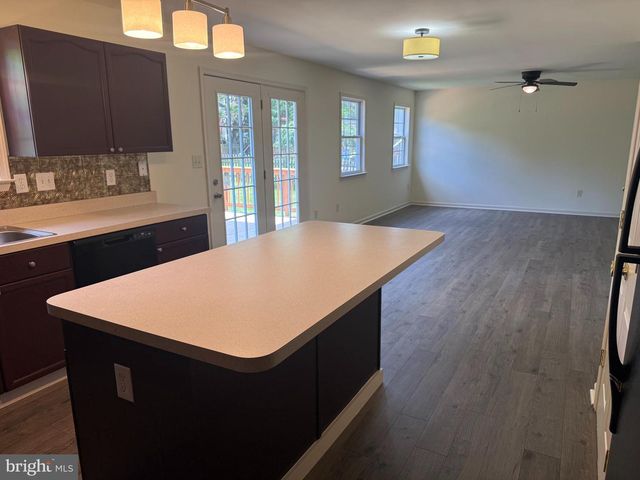 9905 KURTYKA CIR, Hagerstown, MD 21740