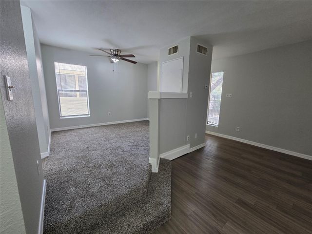 513 South Park DR 201, Austin, TX 78704