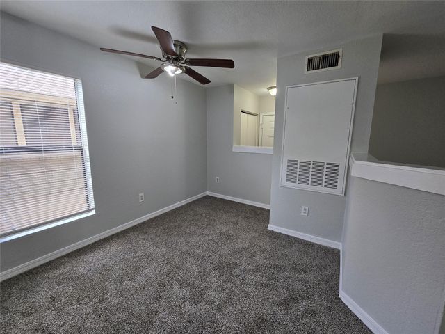 513 South Park DR 201, Austin, TX 78704