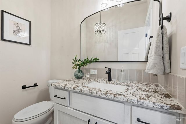 10093 W Mcmillan Rd, Boise, ID 83704