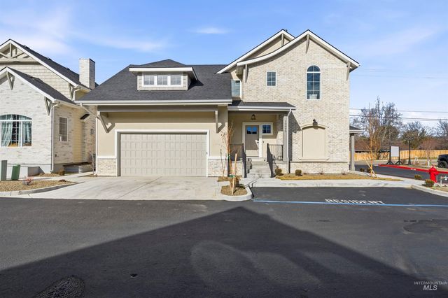 10093 W Mcmillan Rd, Boise, ID 83704