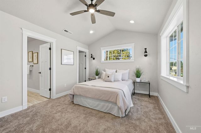 10093 W Mcmillan Rd, Boise, ID 83704