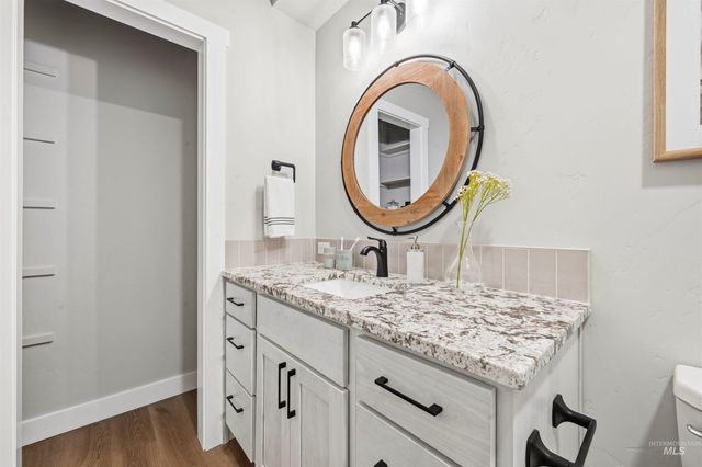 10093 W Mcmillan Rd, Boise, ID 83704