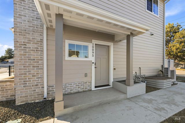 10093 W Mcmillan Rd, Boise, ID 83704