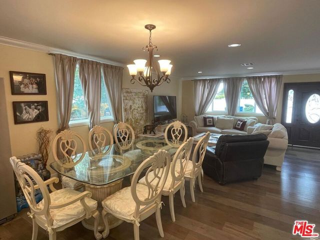 7412 Jamieson Avenue, Reseda, CA 91335