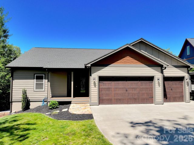 156 Dogwood Drive, Weaverville, NC 28787
