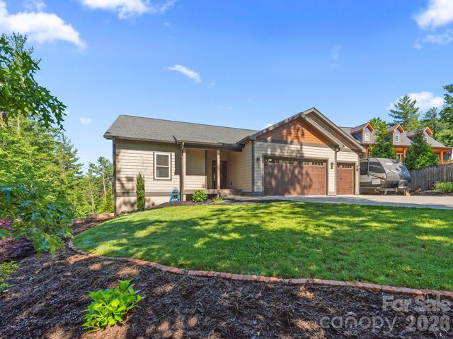 156 Dogwood Drive, Weaverville, NC 28787