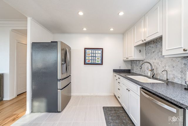 800 W Ave D, San Angelo, TX 76901