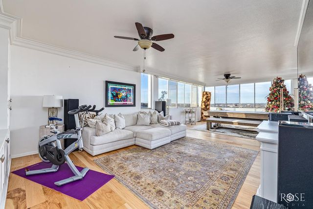 800 W Ave D, San Angelo, TX 76901