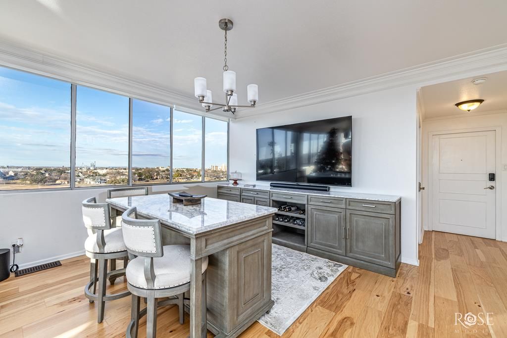 Image 1 of property listing at 800 W Ave D, San Angelo, TX 76901