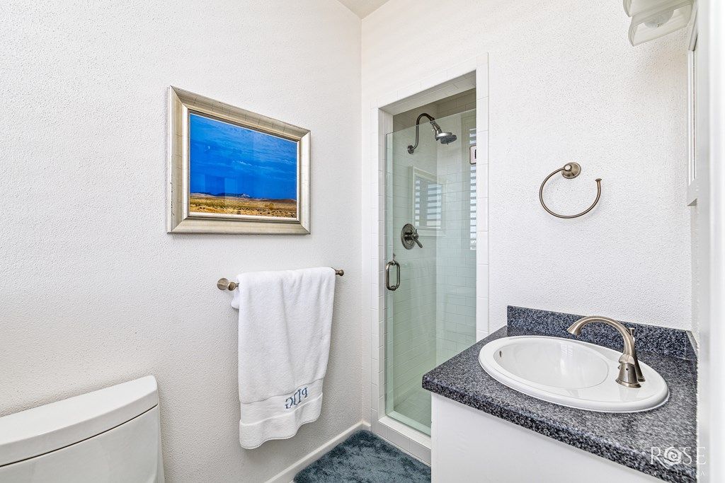 Image 21 of property listing at 800 W Ave D, San Angelo, TX 76901