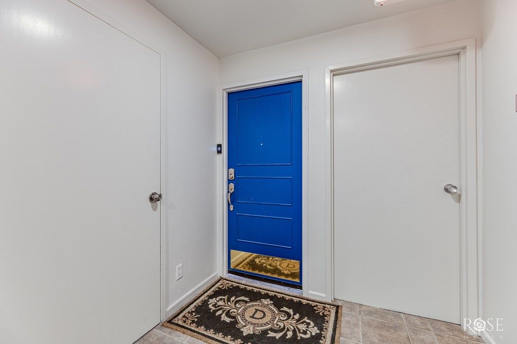 Image 22 of property listing at 800 W Ave D, San Angelo, TX 76901