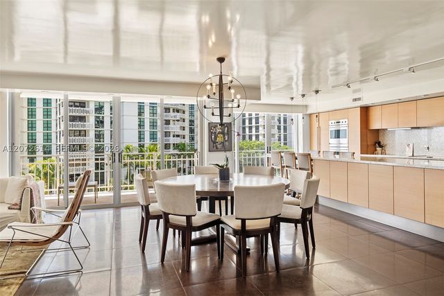 600 Grapetree Dr 6BS, Key Biscayne, FL 33149