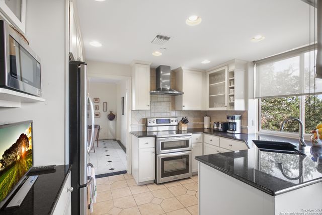 7887 Broadway Apt 302, San Antonio, TX 78209
