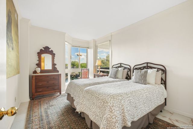 7887 Broadway Apt 302, San Antonio, TX 78209
