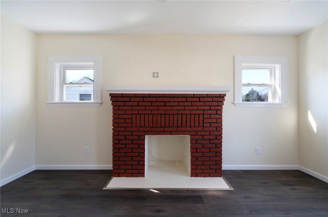 703 E Judson Avenue, Youngstown, OH 44502