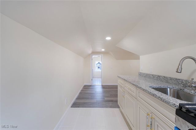 703 E Judson Avenue, Youngstown, OH 44502