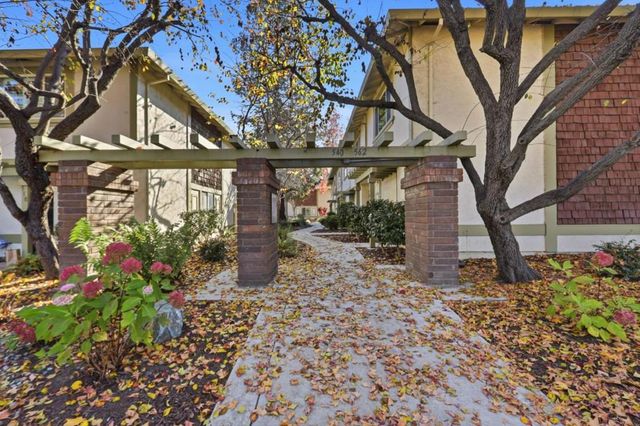 540 Valley Forge Way, Campbell, CA 95008