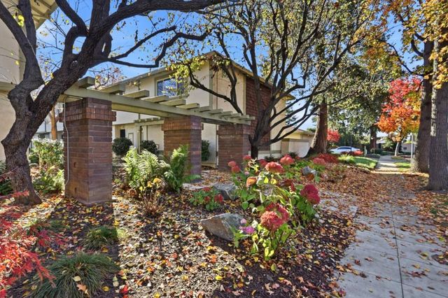 540 Valley Forge Way, Campbell, CA 95008