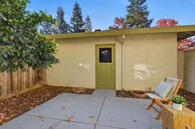 540 Valley Forge Way, Campbell, CA 95008