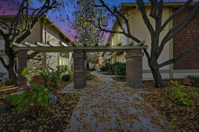 540 Valley Forge Way, Campbell, CA 95008