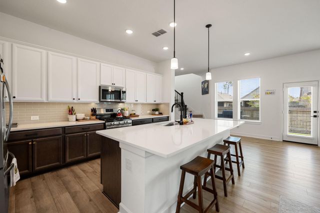 17454 Vino Vines Lane, Conroe, TX 77302