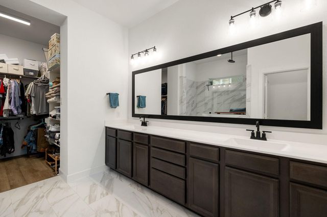 17454 Vino Vines Lane, Conroe, TX 77302