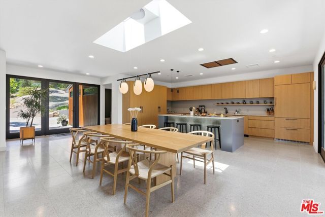 3860 Madison Road, La Canada Flintridge, CA 91011