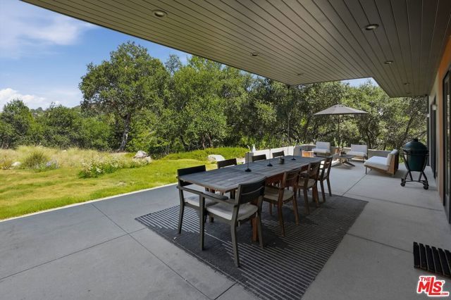 3860 Madison Road, La Canada Flintridge, CA 91011