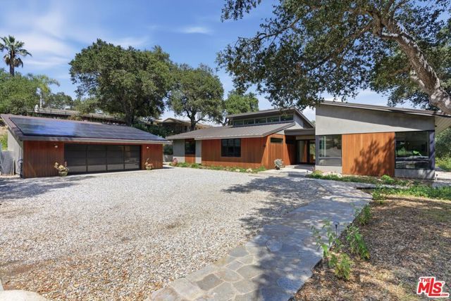 3860 Madison Road, La Canada Flintridge, CA 91011