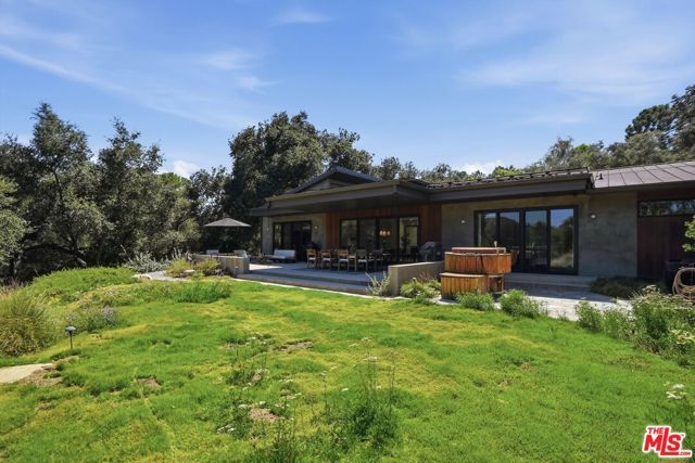 3860 Madison Road, La Canada Flintridge, CA 91011