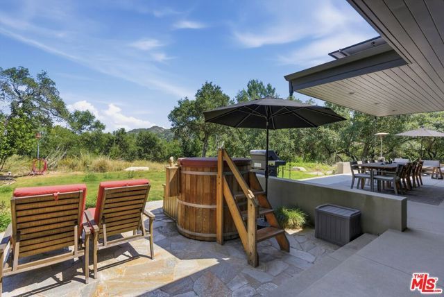 3860 Madison Road, La Canada Flintridge, CA 91011