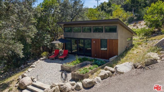 3860 Madison Road, La Canada Flintridge, CA 91011