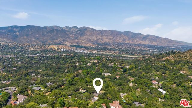 3860 Madison Road, La Canada Flintridge, CA 91011