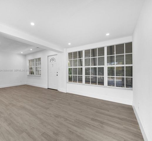 3050 NE 13th Avenue, Pompano Beach, FL 33064