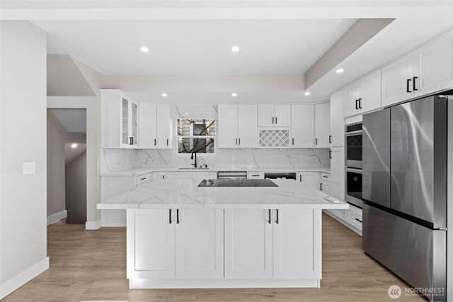 4228 Eastern Avenue N, Seattle, WA 98103